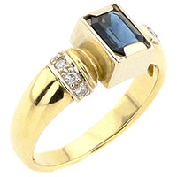 Перстень из желтого и белого золота с драгоценными камнями, фото