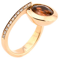 Кольцо из красного золота с турмалином и бриллиантами, фото